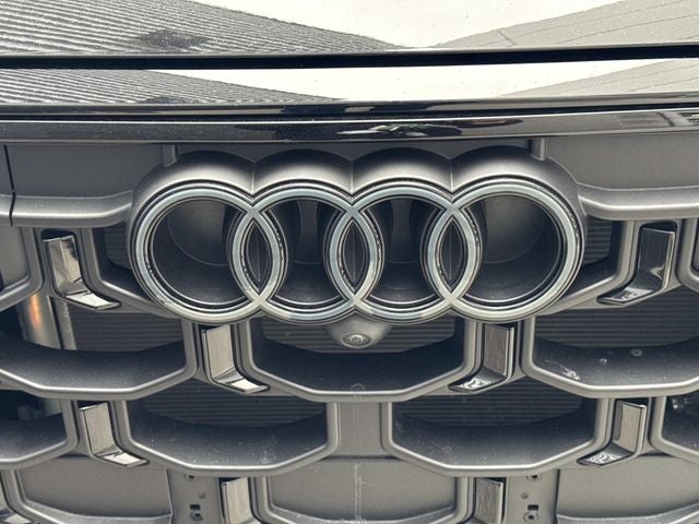 2025 Audi Q8 55 Premium Plus quattro