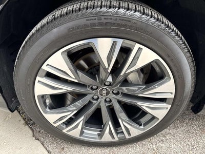 2025 Audi Q8 55 Premium Plus quattro