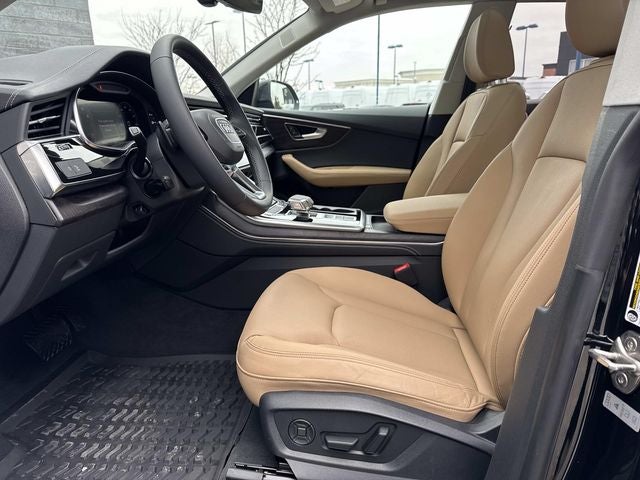 2025 Audi Q8 55 Premium Plus quattro