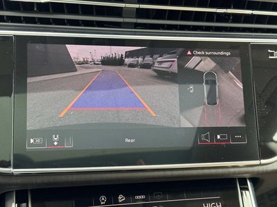2025 Audi Q8 55 Premium Plus quattro