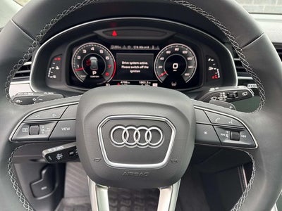 2025 Audi Q8 55 Premium Plus quattro