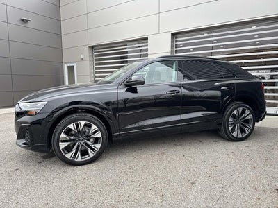 2025 Audi Q8 55 Premium Plus quattro