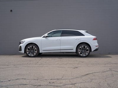 2025 Audi Q8 55 Premium Plus quattro
