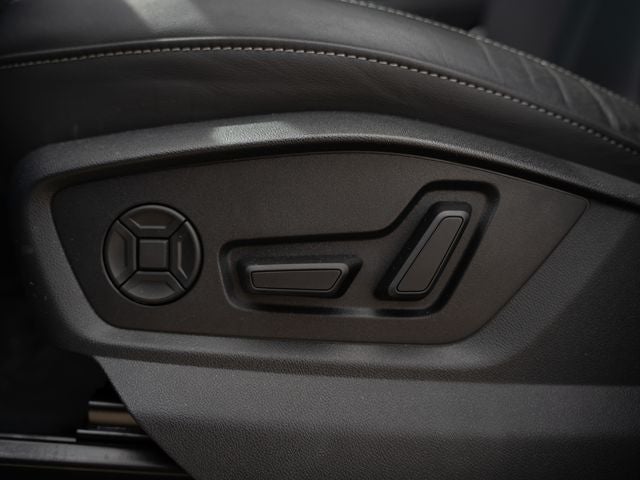 2025 Audi Q8 55 Premium Plus quattro