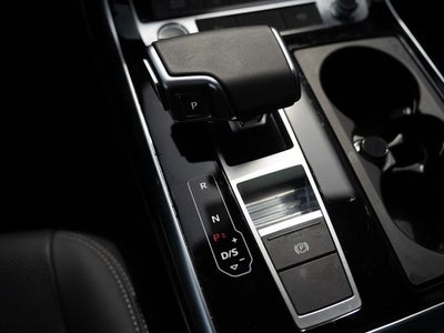 2025 Audi Q8 55 Premium Plus quattro