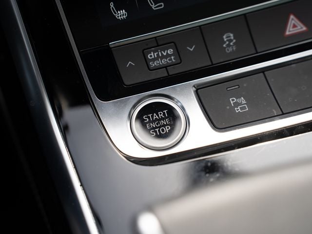2025 Audi Q8 55 Premium Plus quattro