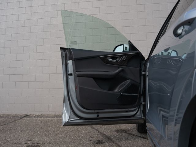 2023 Audi Q8 55 Premium Plus quattro