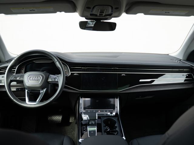 2023 Audi Q8 55 Premium Plus quattro