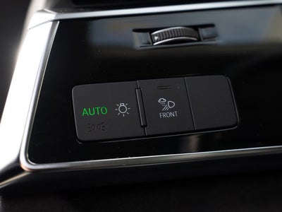 2023 Audi Q8 55 Premium Plus quattro