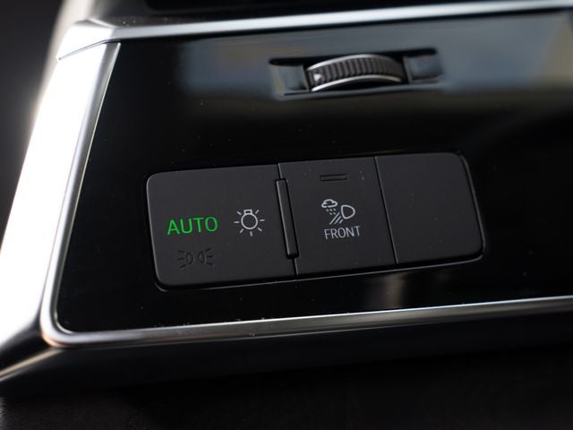 2023 Audi Q8 55 Premium Plus quattro