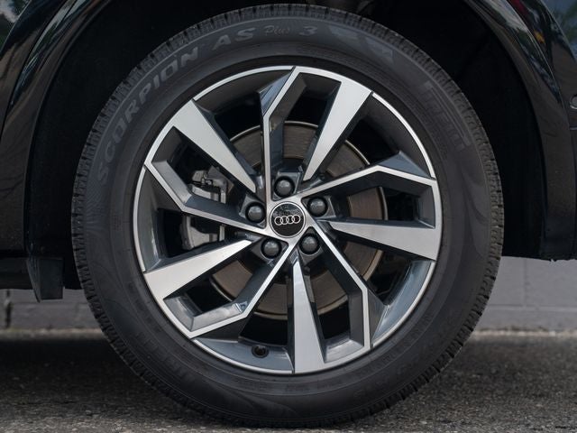 2023 Audi Q5 45 S line Prestige quattro