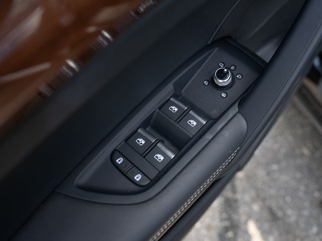 2023 Audi Q5 45 S line Prestige quattro