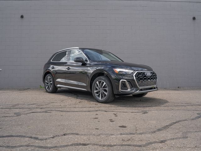 2023 Audi Q5 45 S line Prestige quattro