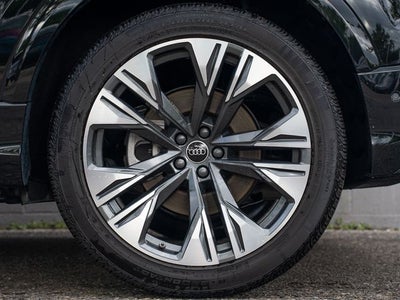2026 Audi Q8 55 Prestige quattro