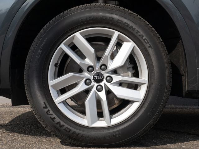 2023 Audi Q5 45 S line Premium quattro