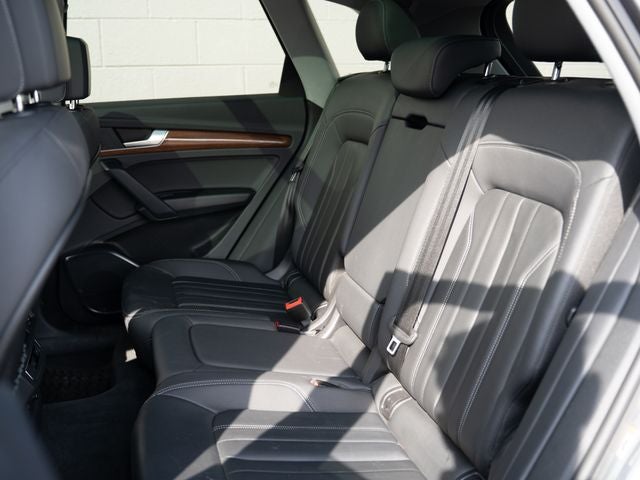 2023 Audi Q5 45 S line Premium quattro