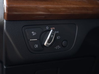 2023 Audi Q5 45 S line Premium quattro