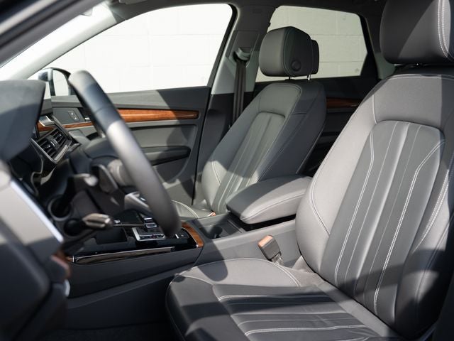 2023 Audi Q5 45 S line Premium quattro