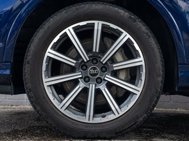 2023 Audi Q7 45 Premium Plus quattro