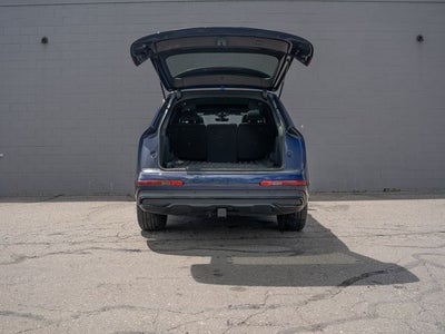 2023 Audi Q7 45 Premium Plus quattro