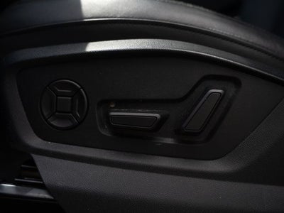 2023 Audi Q7 45 Premium Plus quattro