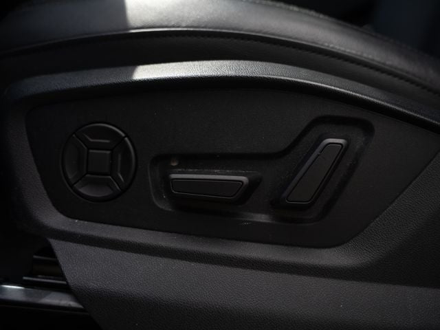 2023 Audi Q7 45 Premium Plus quattro
