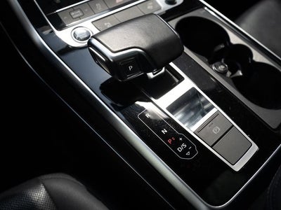 2023 Audi Q7 45 Premium Plus quattro