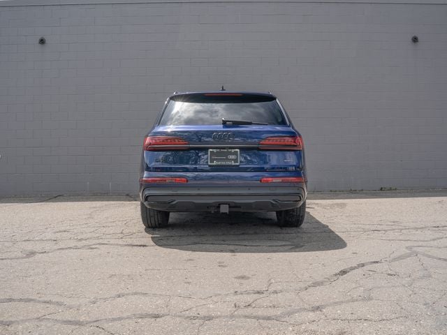 2023 Audi Q7 45 Premium Plus quattro