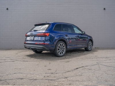 2023 Audi Q7 45 Premium Plus quattro