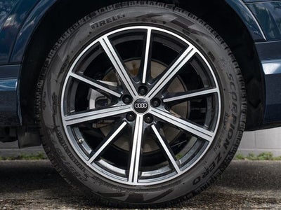 2025 Audi Q7 45 Premium Plus quattro
