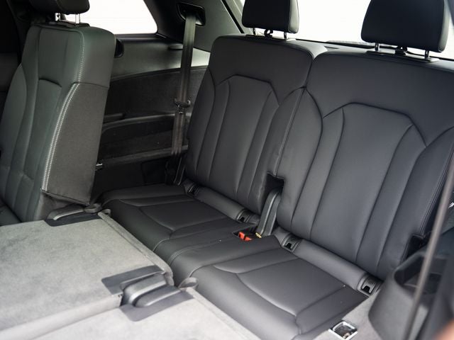 2025 Audi Q7 45 Premium Plus quattro