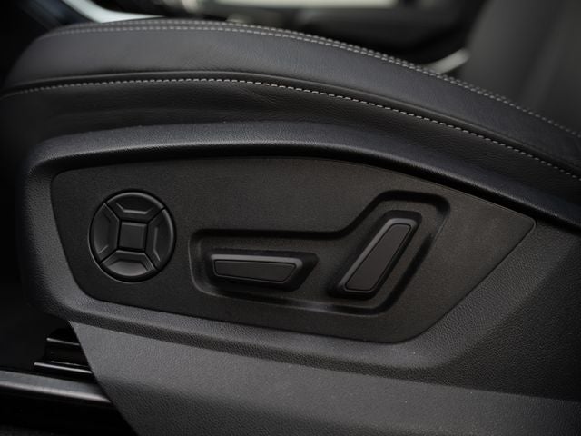 2025 Audi Q7 45 Premium Plus quattro
