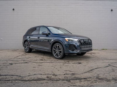 2025 Audi Q7 45 Premium Plus quattro