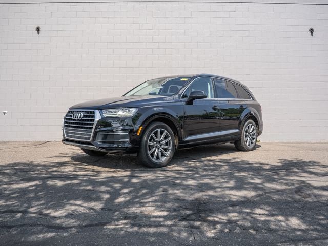 2019 Audi Q7 45 Premium Plus quattro
