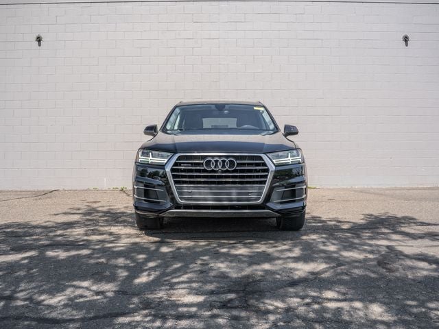 2019 Audi Q7 45 Premium Plus quattro