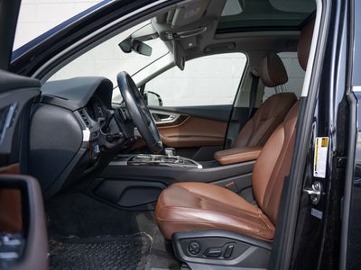 2019 Audi Q7 45 Premium Plus quattro