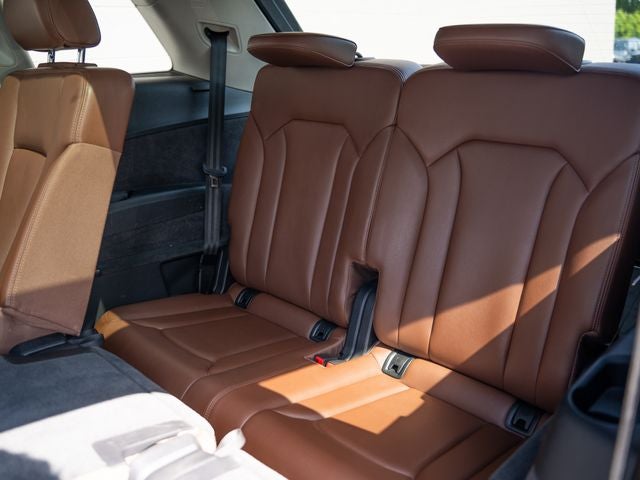 2019 Audi Q7 45 Premium Plus quattro