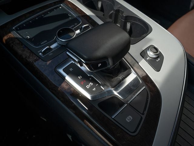 2019 Audi Q7 45 Premium Plus quattro