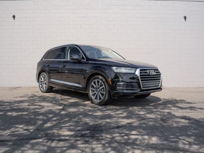 2019 Audi Q7 45 Premium Plus quattro
