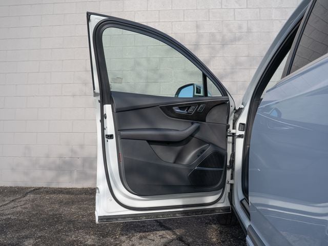 2025 Audi Q7 55 Premium Plus quattro