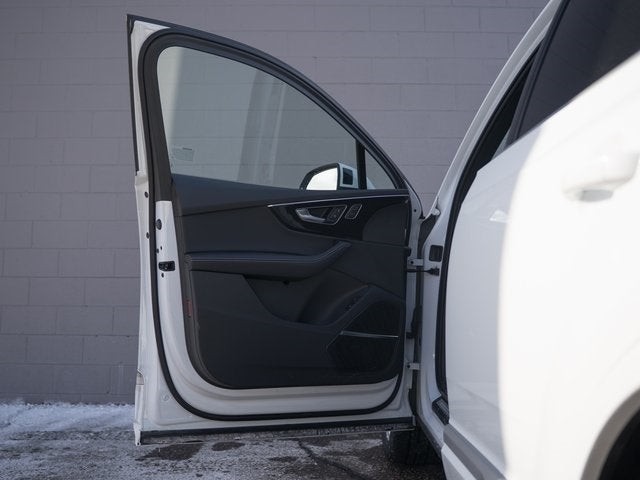 2025 Audi Q7 55 Premium Plus quattro