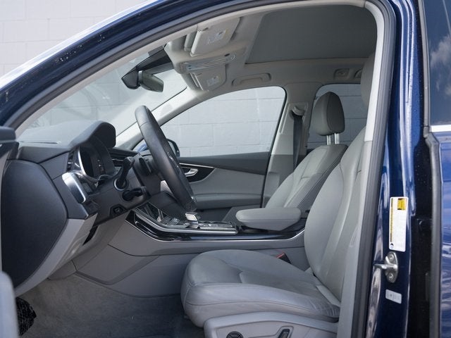 2022 Audi Q7 55 Premium Plus quattro