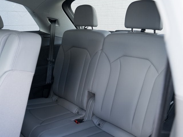 2022 Audi Q7 55 Premium Plus quattro