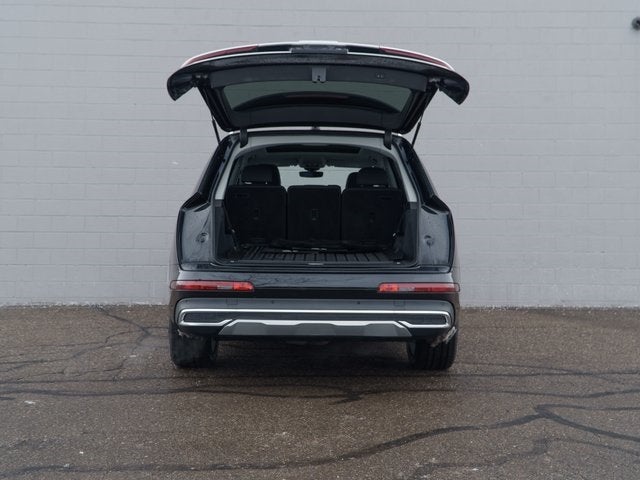 2022 Audi Q7 55 Premium Plus quattro