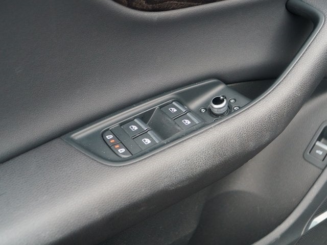 2022 Audi Q7 55 Premium Plus quattro