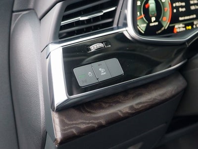 2022 Audi Q7 55 Premium Plus quattro