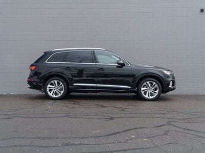 2022 Audi Q7 55 Premium Plus quattro