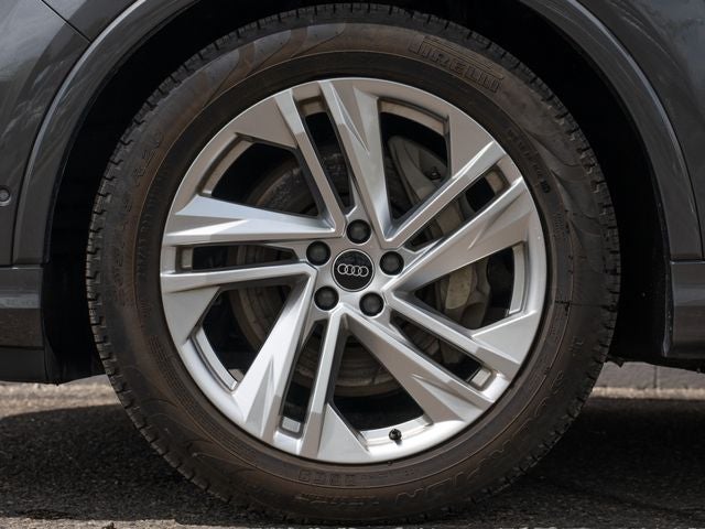 2021 Audi Q7 55 Prestige quattro
