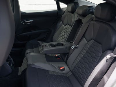 2023 Audi e-tron GT Premium Plus quattro