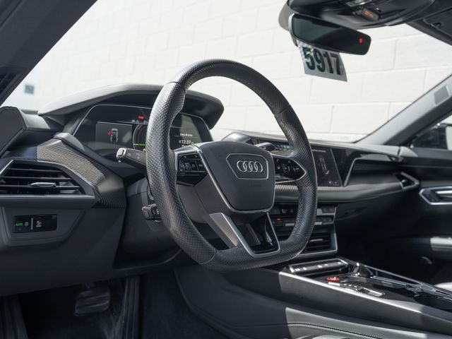 2023 Audi e-tron GT Premium Plus quattro
